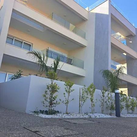 Modern Cosy Apartamento Paralimni