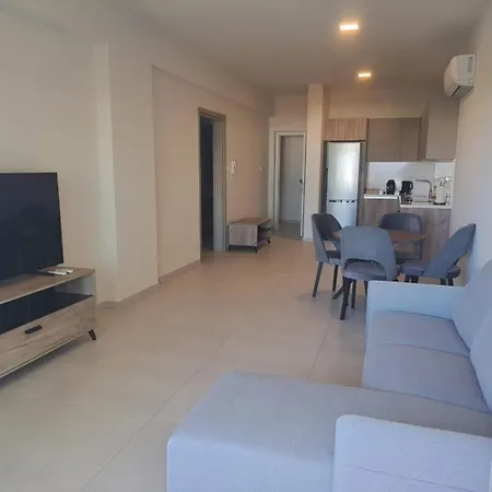 Апартаменты Modern Cosy Паралимни